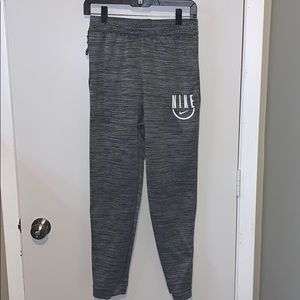 Boy’s Nike sweatpants